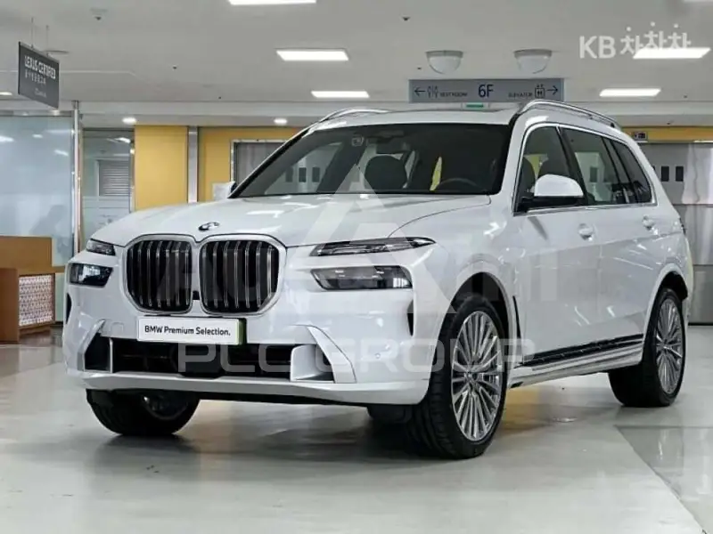 2026 BMW X7