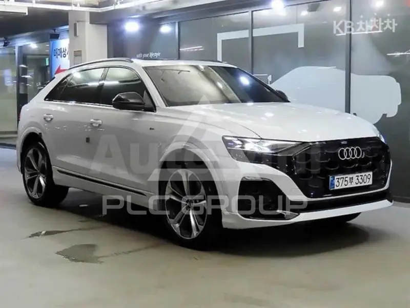 2026 Audi Q8