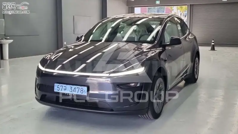 2026 Tesla Model Y
