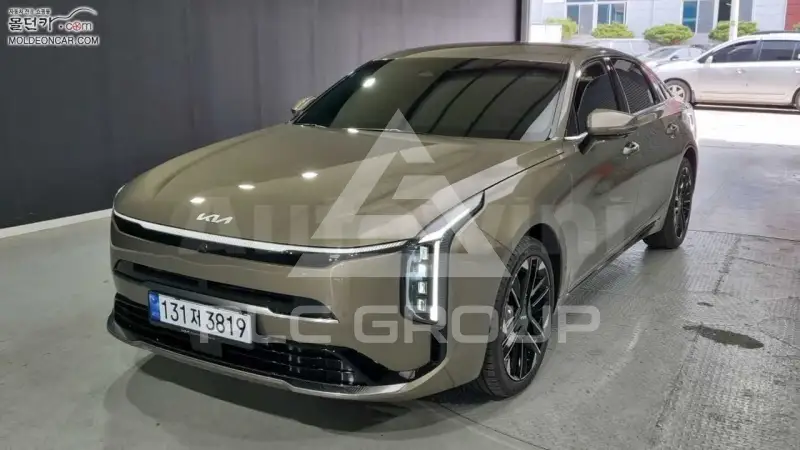 2026 KIA K8