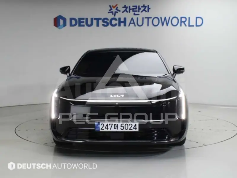 2026 KIA K8