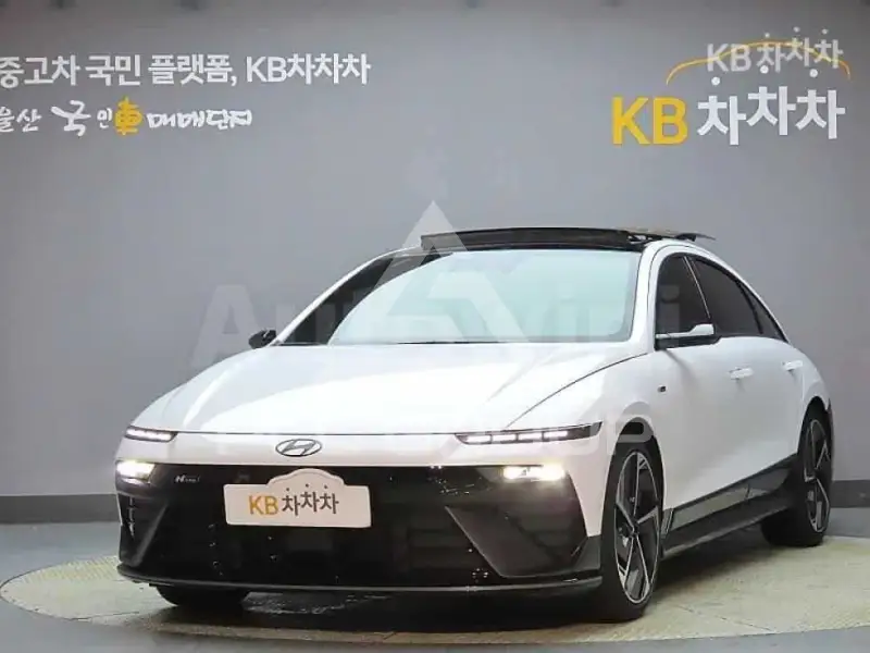 2026 Hyundai Ioniq