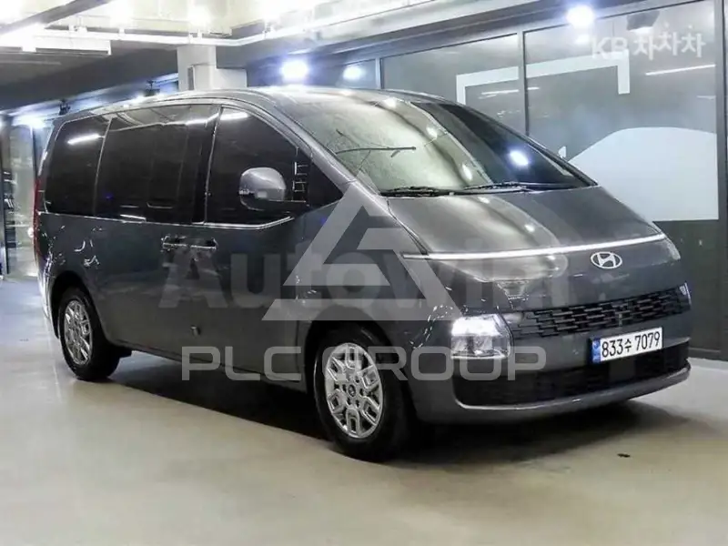 2026 Hyundai Staria