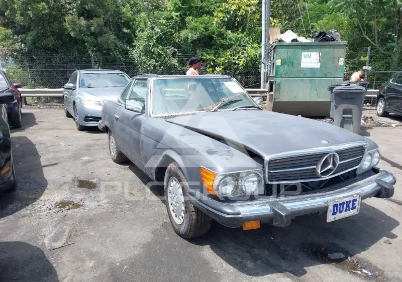 1984 Mercedes Benz 380 фото