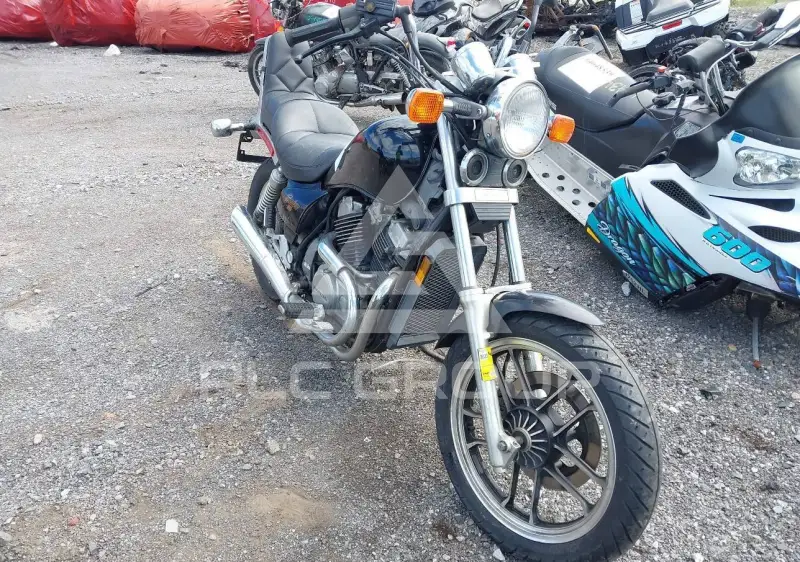 1985 Honda VT500 фото
