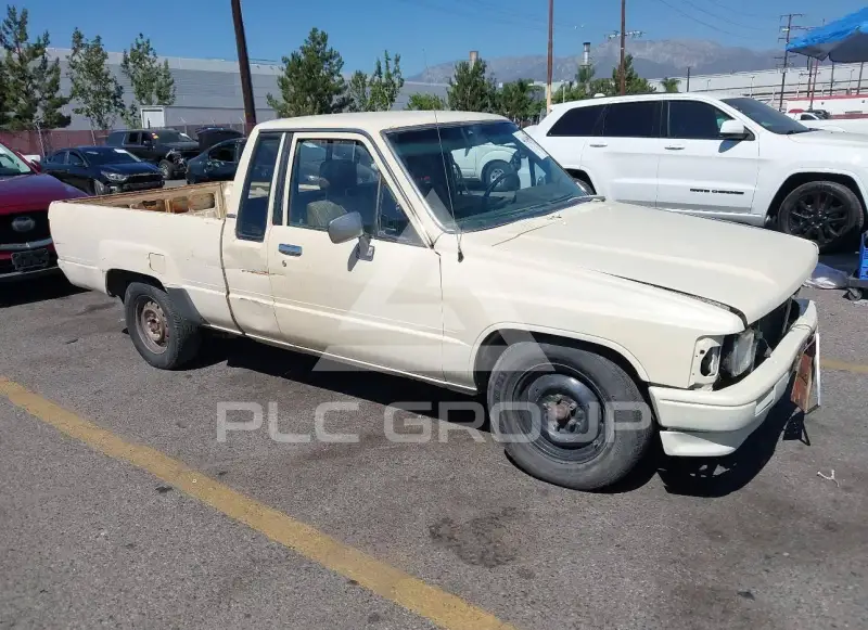 1985 Toyota PICKUP photo