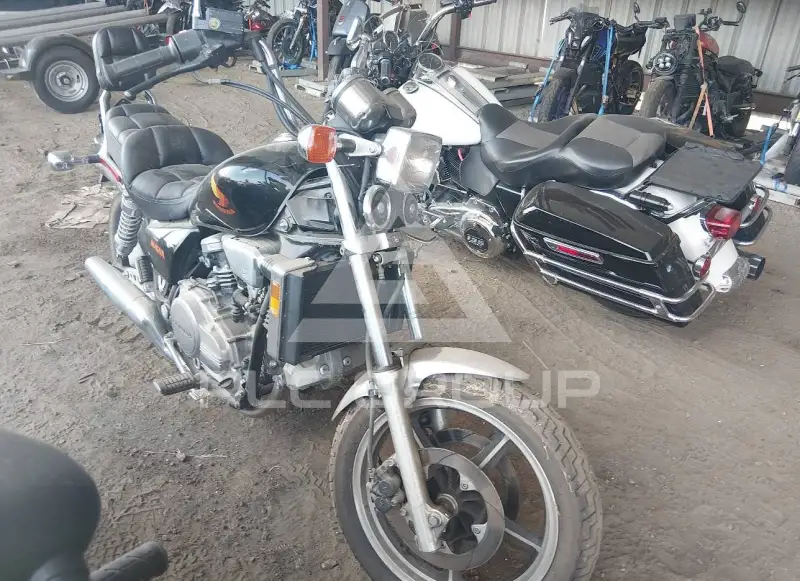 1986 Honda VF photo