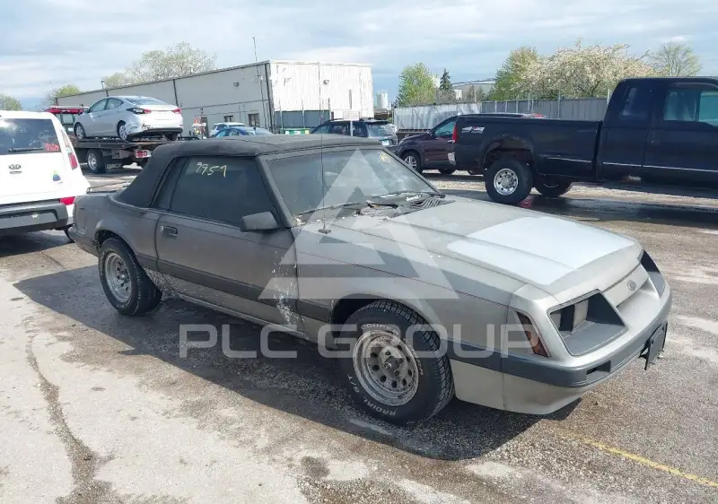 1986 Ford MUSTANG фото