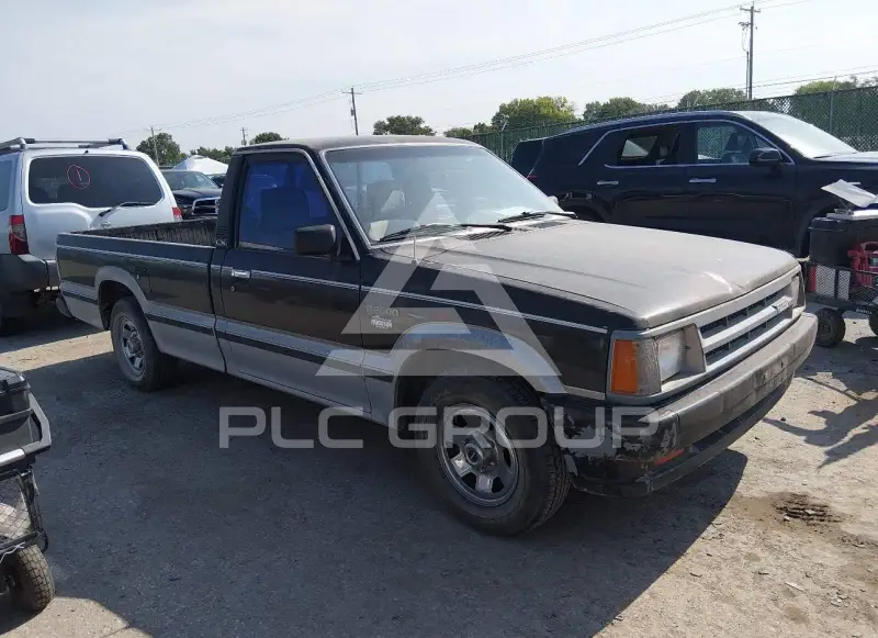 1987 Mazda B2600 фото