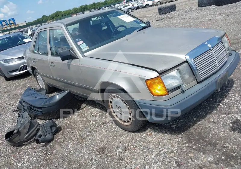 1987 Mercedes Benz E 300 фото