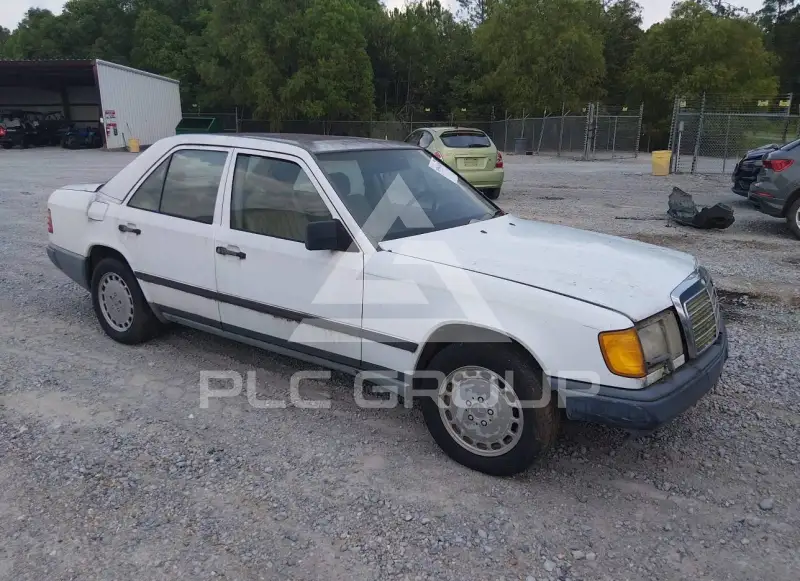 1987 Mercedes Benz E 300 photo