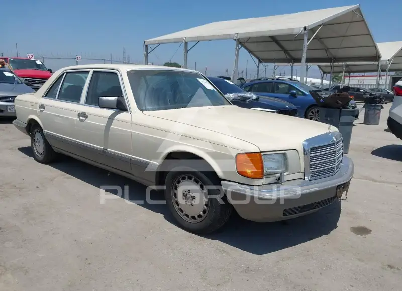1987 Mercedes Benz E 300 photo