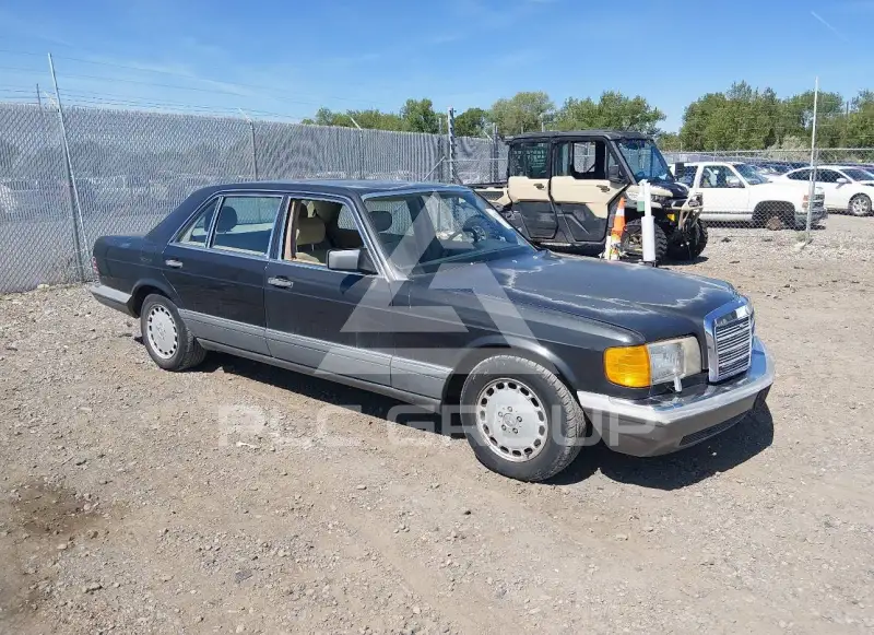 1987 Mercedes Benz 420 photo