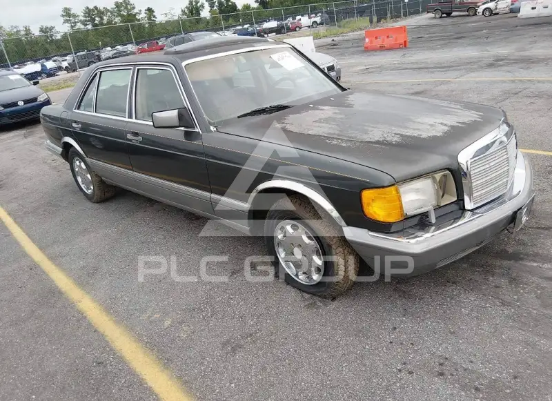 1987 Mercedes Benz 420 photo