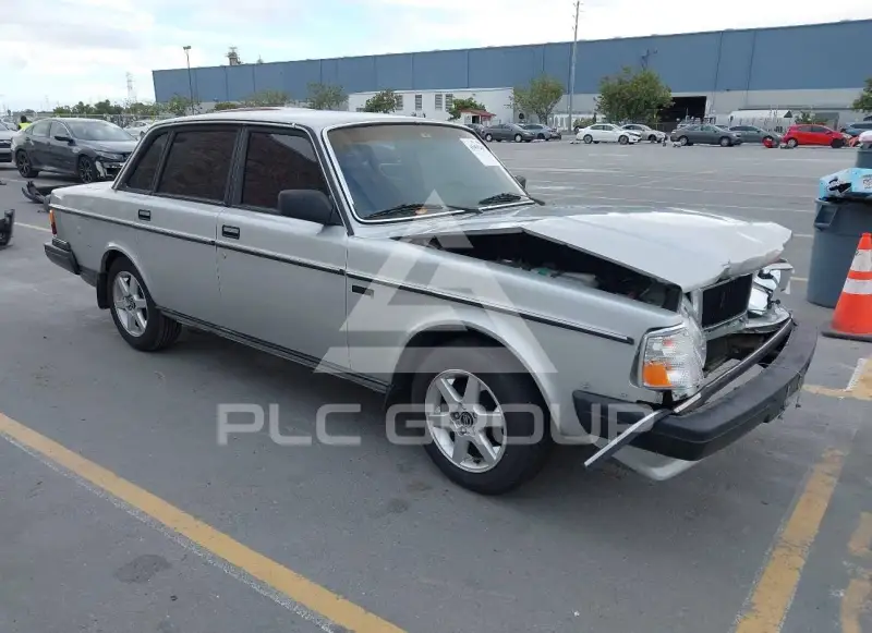 1987 Volvo 244 фото