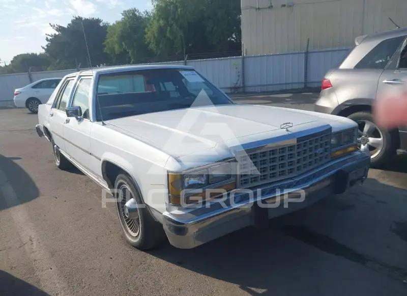 1987 Ford CROWN фото
