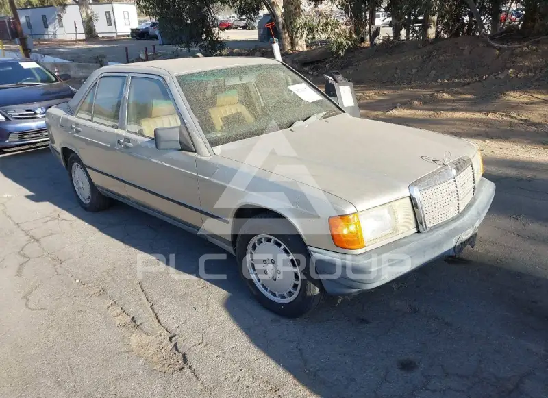 1988 Mercedes Benz 190 photo