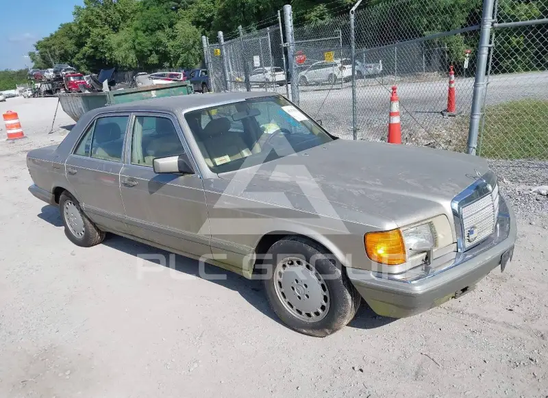 1989 Mercedes Benz E 300 фото