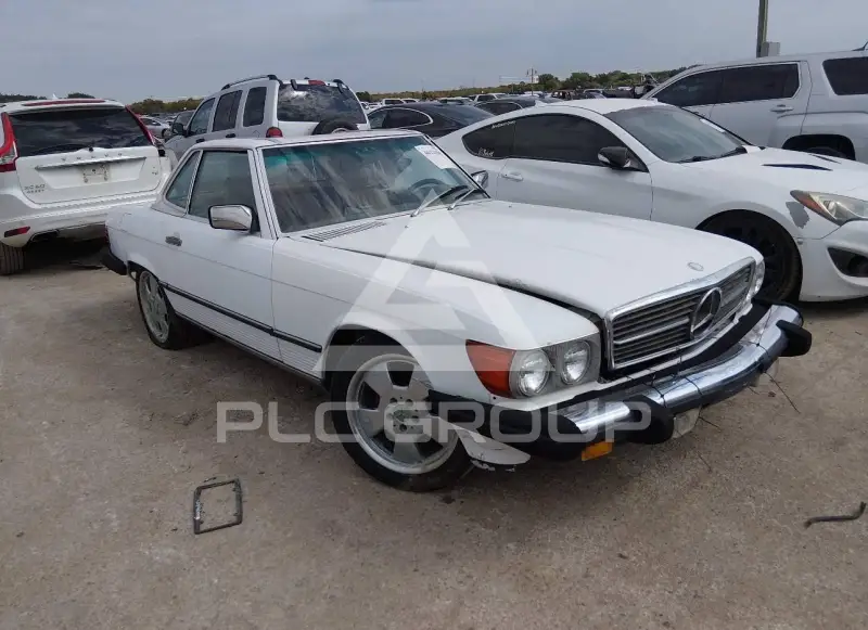 1989 Mercedes Benz 560 photo