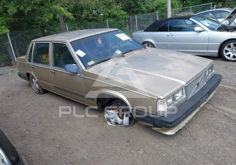 1989 Volvo 740 photo