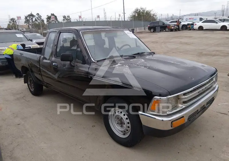 1989 Toyota PICKUP photo