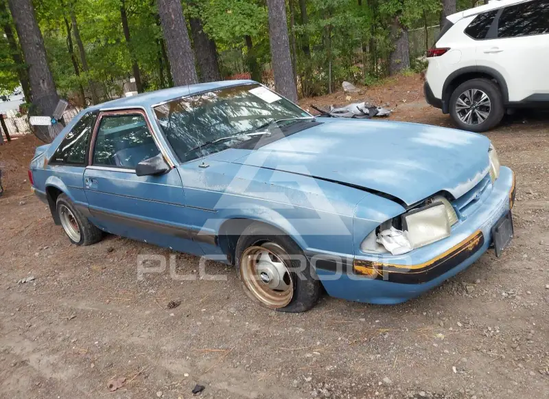 1989 Ford MUSTANG photo