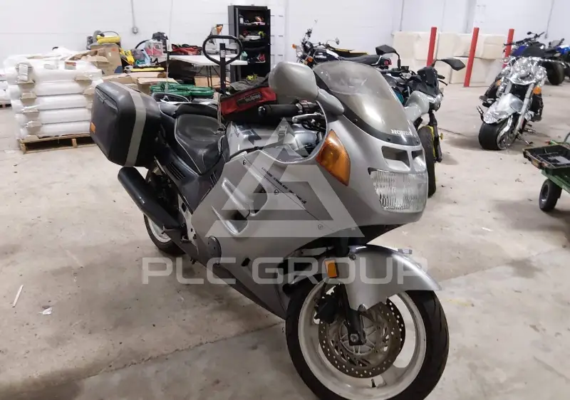 1990 Honda CBR1000 фото