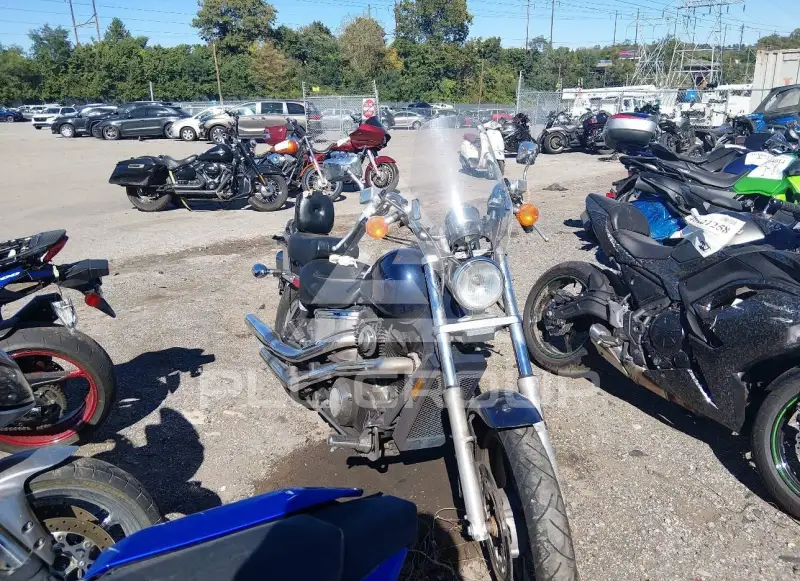1990 Honda VT1100 photo