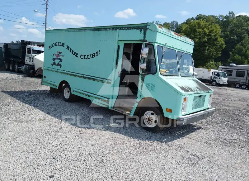 1991 Chevrolet P30 photo