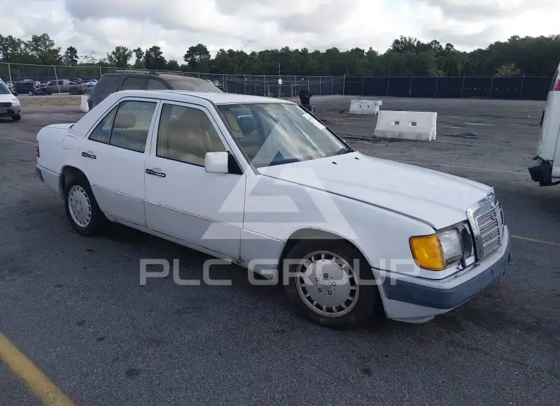 1991 Mercedes Benz E 300 photo