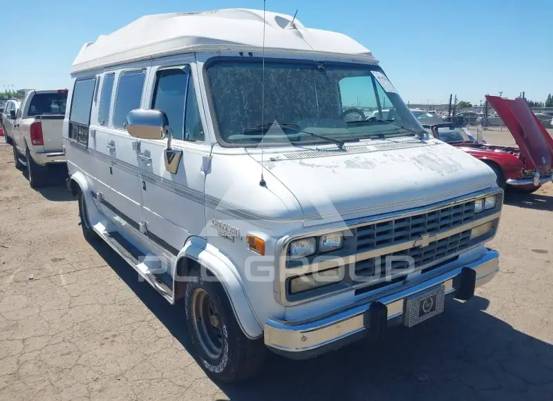 1992 Chevrolet G20 photo