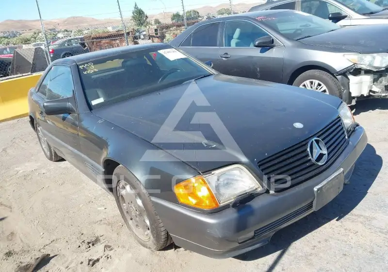 1992 Mercedes Benz E 300 photo