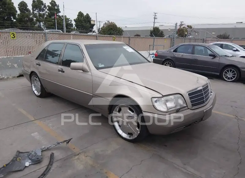 1992 Mercedes Benz 500 photo