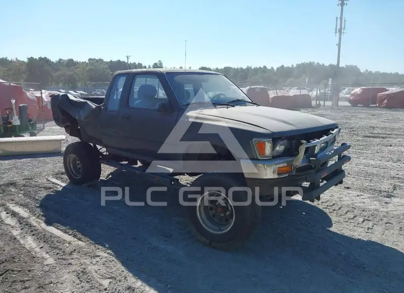 1992 Toyota PICKUP photo