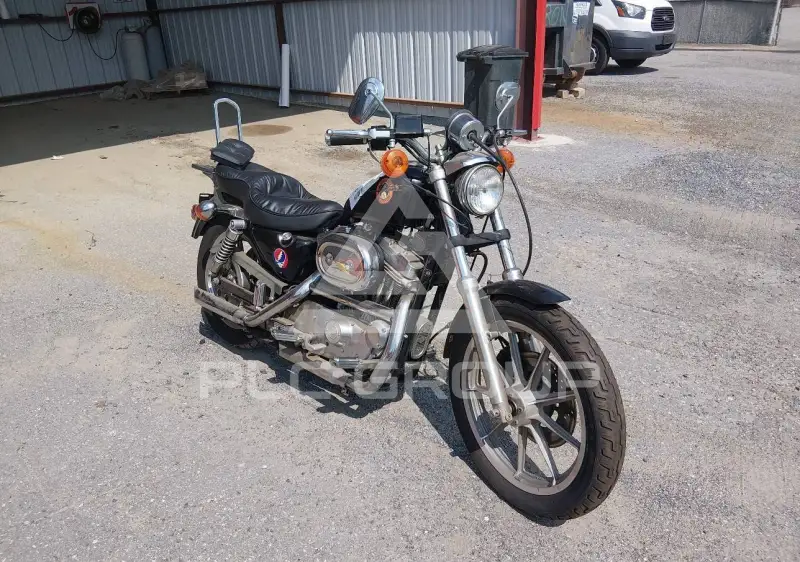 1993 Harley-Davidson XLH883 photo