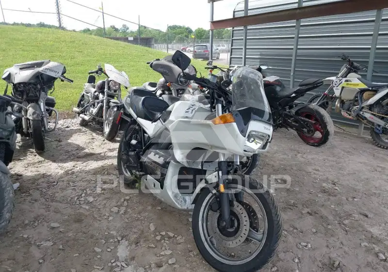1993 BMW K75 photo