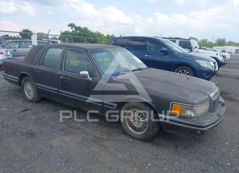 1993 Lincoln Town фото