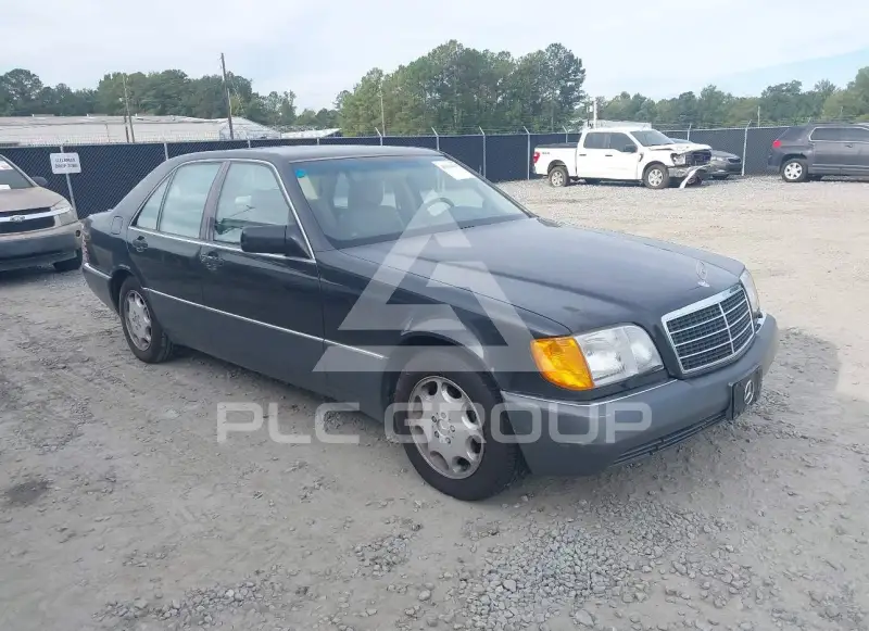 1993 Mercedes Benz E 300 photo