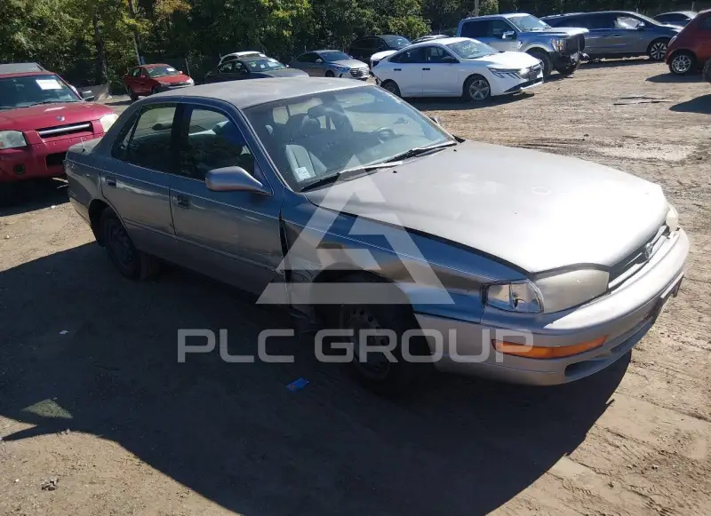 1993 Toyota CAMRY photo