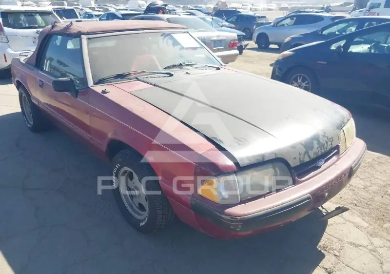 1993 Ford MUSTANG photo