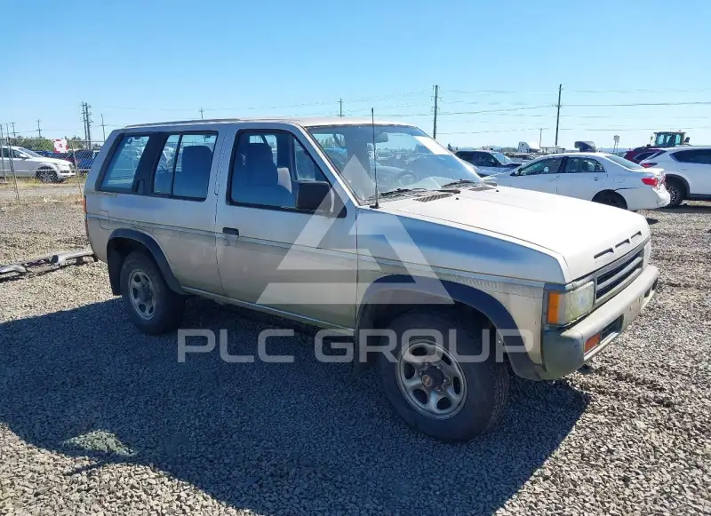 1994 Nissan PATHFINDER photo
