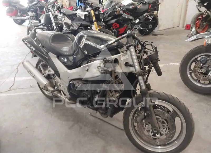 1994 Kawasaki ZX1100 фото