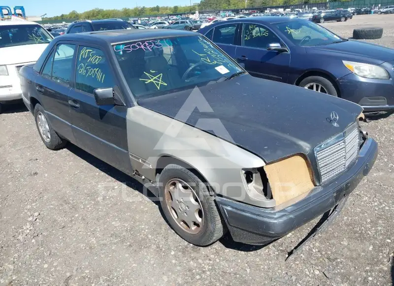 1994 Mercedes Benz E-Class photo