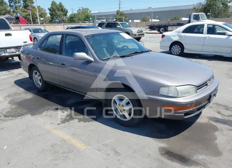 1994 Toyota CAMRY photo