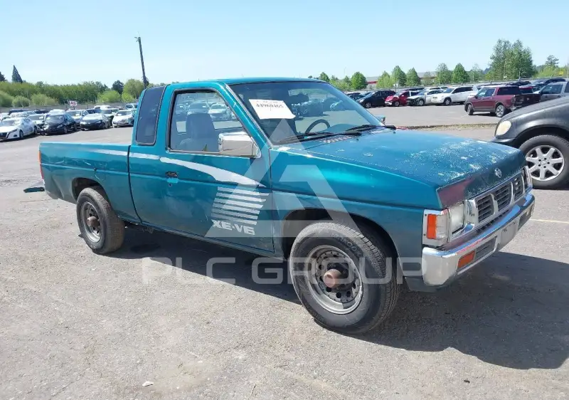 1995 Nissan TRUCK фото