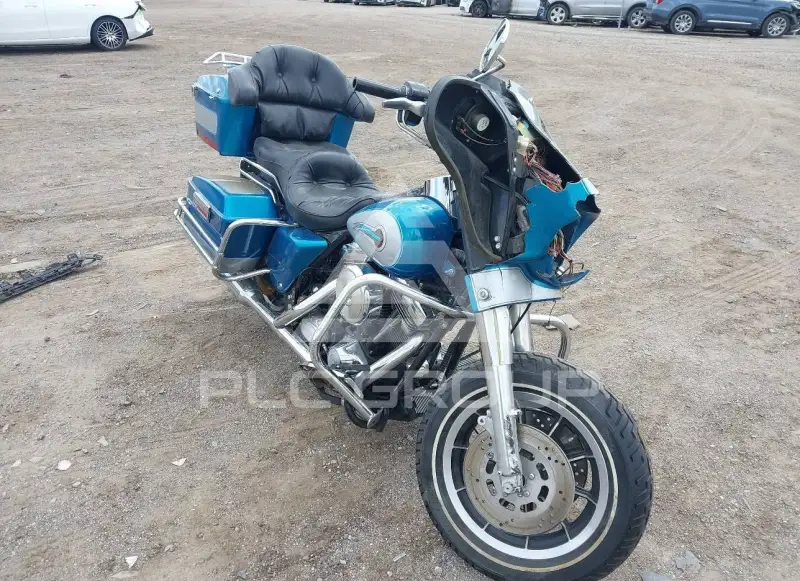 1995 Harley-Davidson FLHT photo