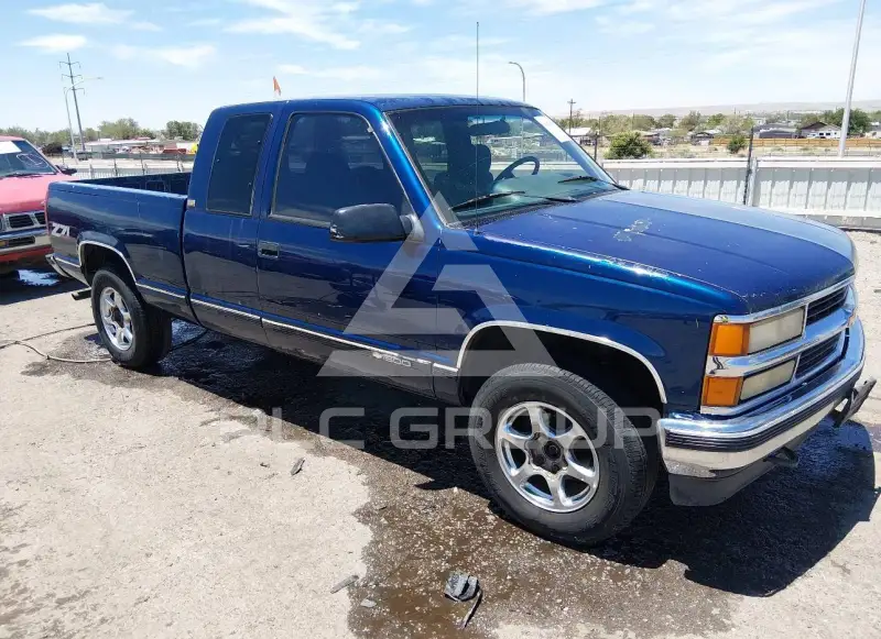 1995 Chevrolet GMT-400 photo