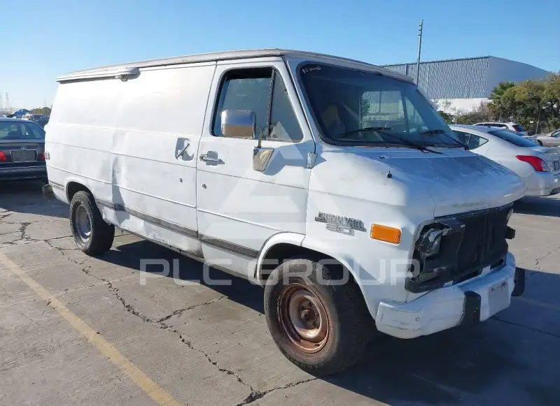 1995 Chevrolet G20 photo