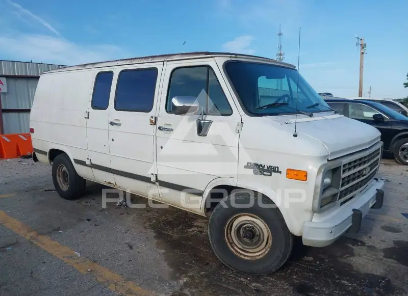 1995 Chevrolet G20 photo