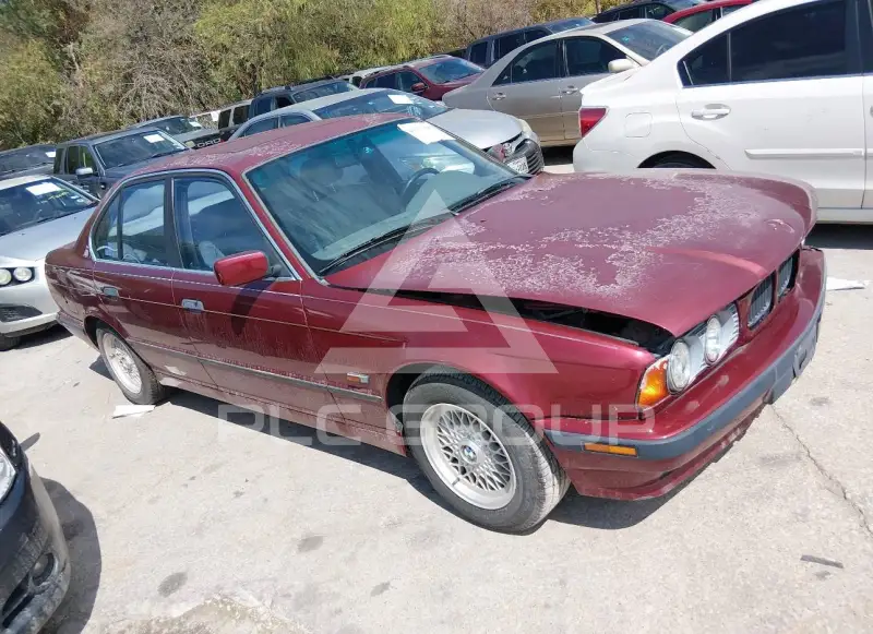 1995 BMW 525 photo